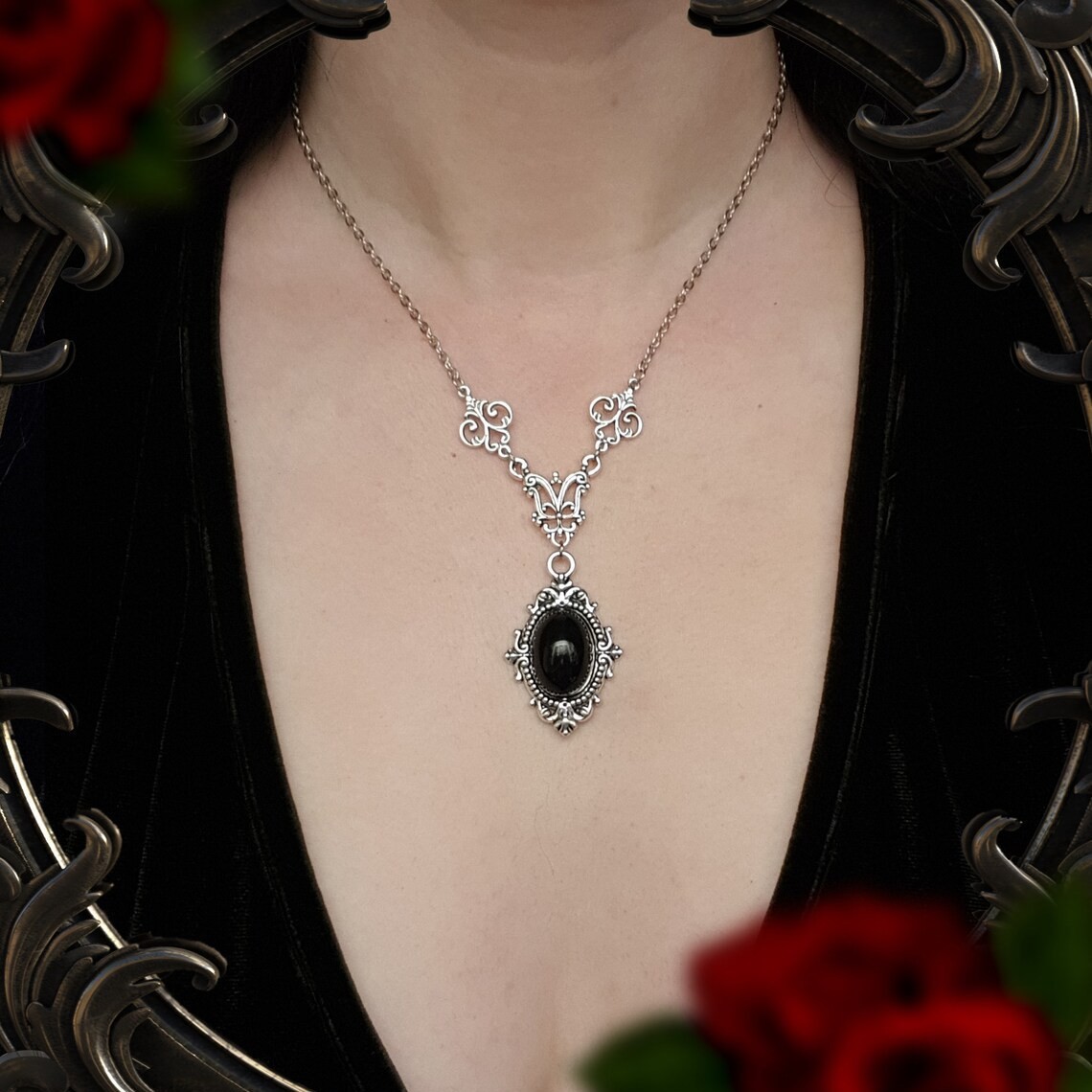 Vampire Cameo Necklace,Blood C - Men'S Victorian Accessories ulasan dan harga