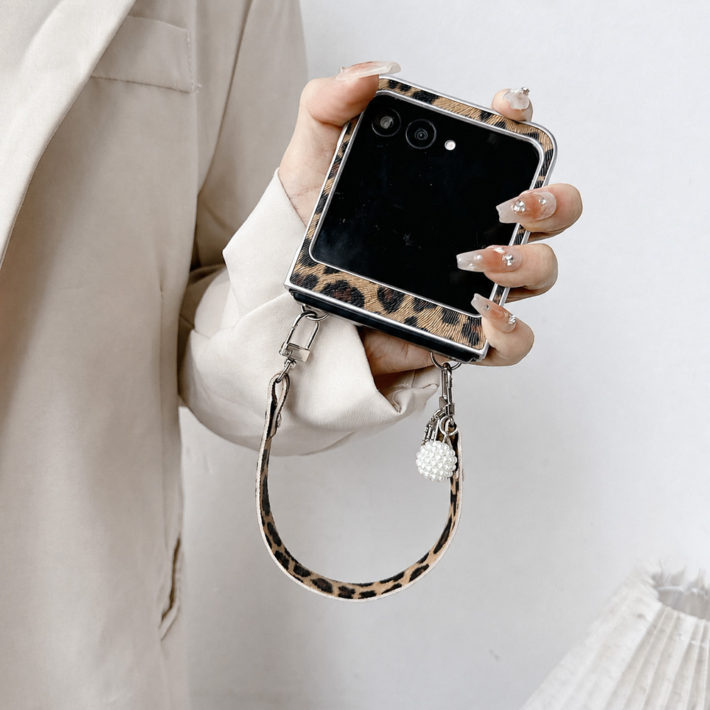 Leopard Print Folding Flip Pho - Men Accessories Hand ulasan dan harga