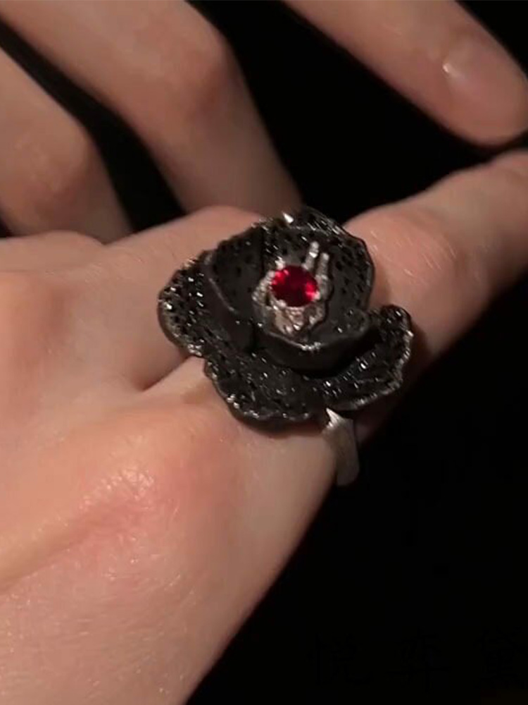 Antique Dark Floral Red Centra - Men'S Victorian Accessories ulasan dan harga